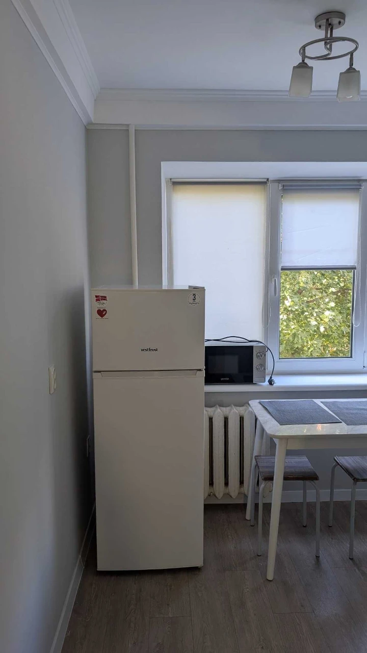 Продам 1-но кімнатну квартиру за адресою Харківське шосе 21/