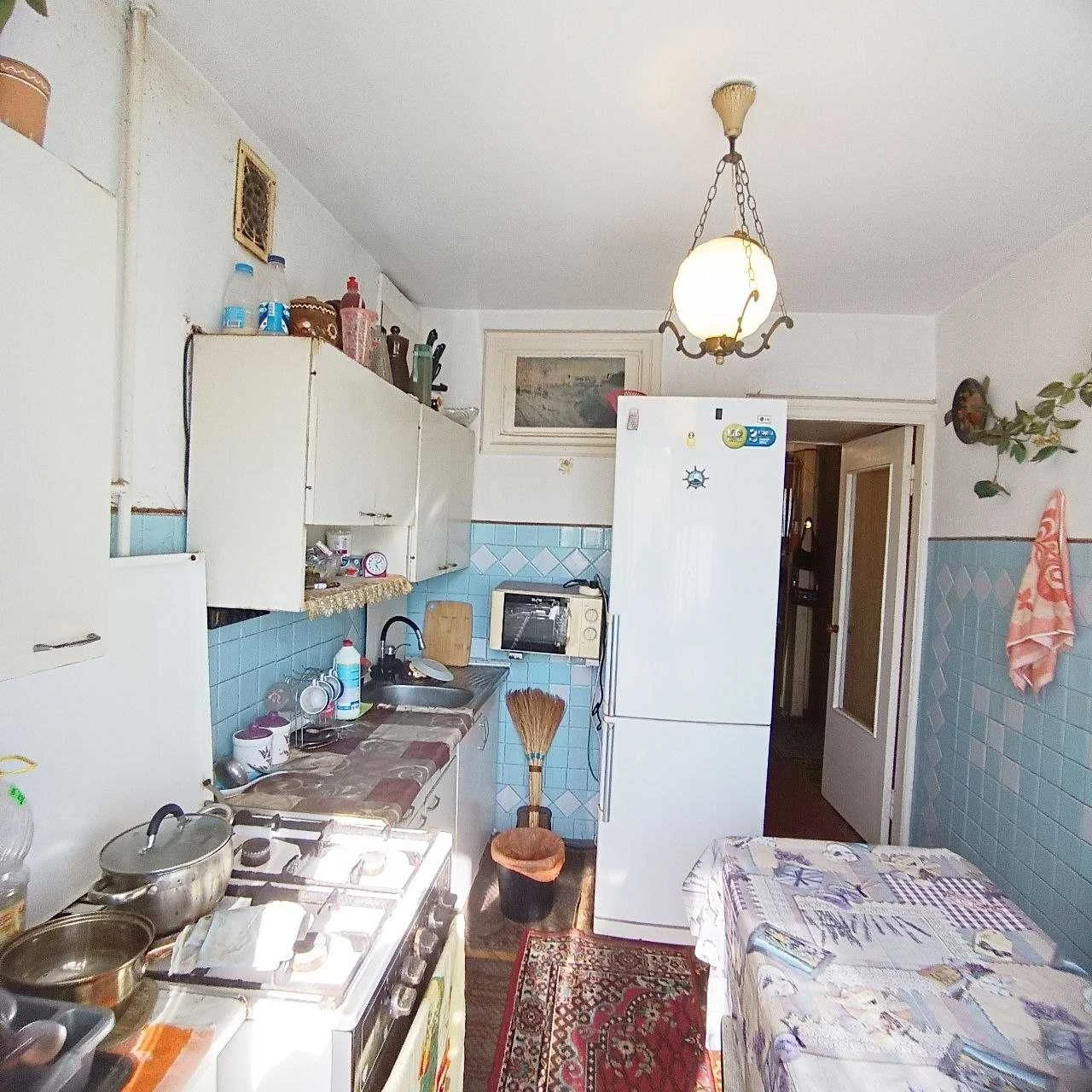 Продаю 3 кімнатна квартира, р-н пр.Центральний-1-ша Слобідсь