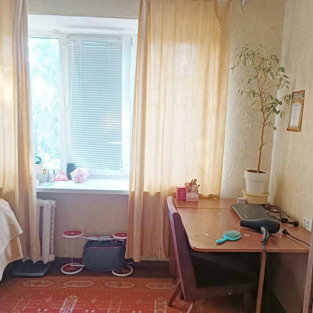 Продаю 3 кімнатна квартира, р-н пр.Центральний-1-ша Слобідсь