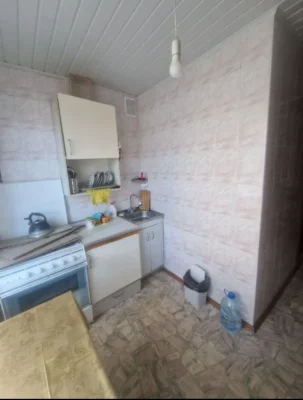 Продам свою 3 кімнатну квартиру Харків 524 м.р. Салтівка.