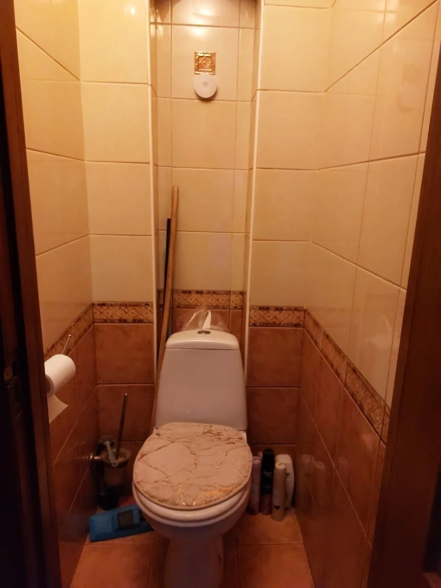4-комн. кв-ра. 100м. Милославская 37.ТОРГ.