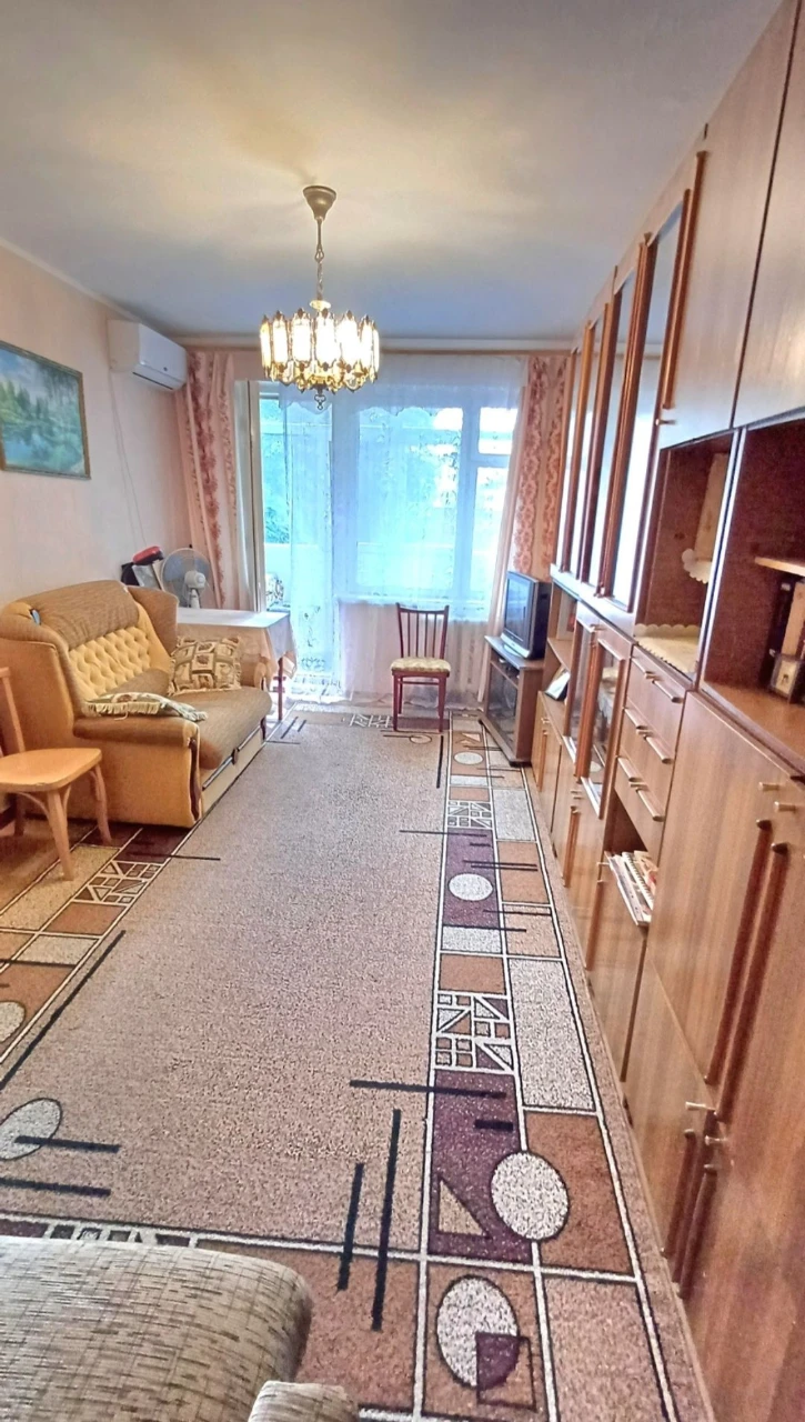 Продам 1К квартиру " Чешку"на 2/9 Мира / Театральная