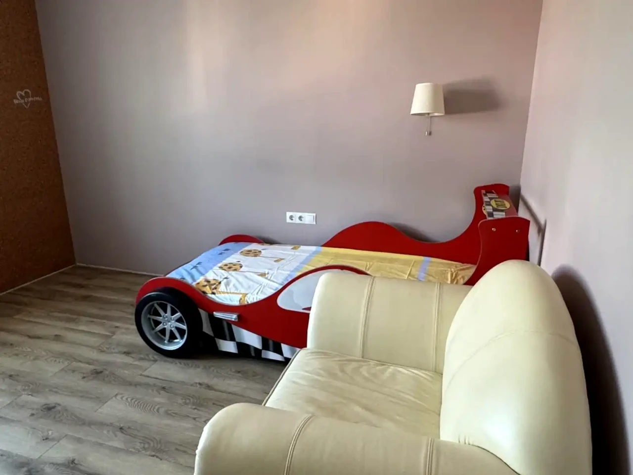 Оренда будинку 173.9 м² 6 сот.