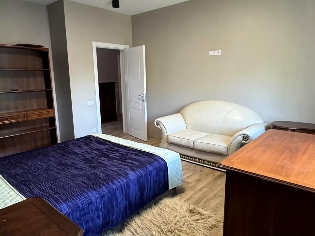 Оренда будинку 173.9 м² 6 сот.