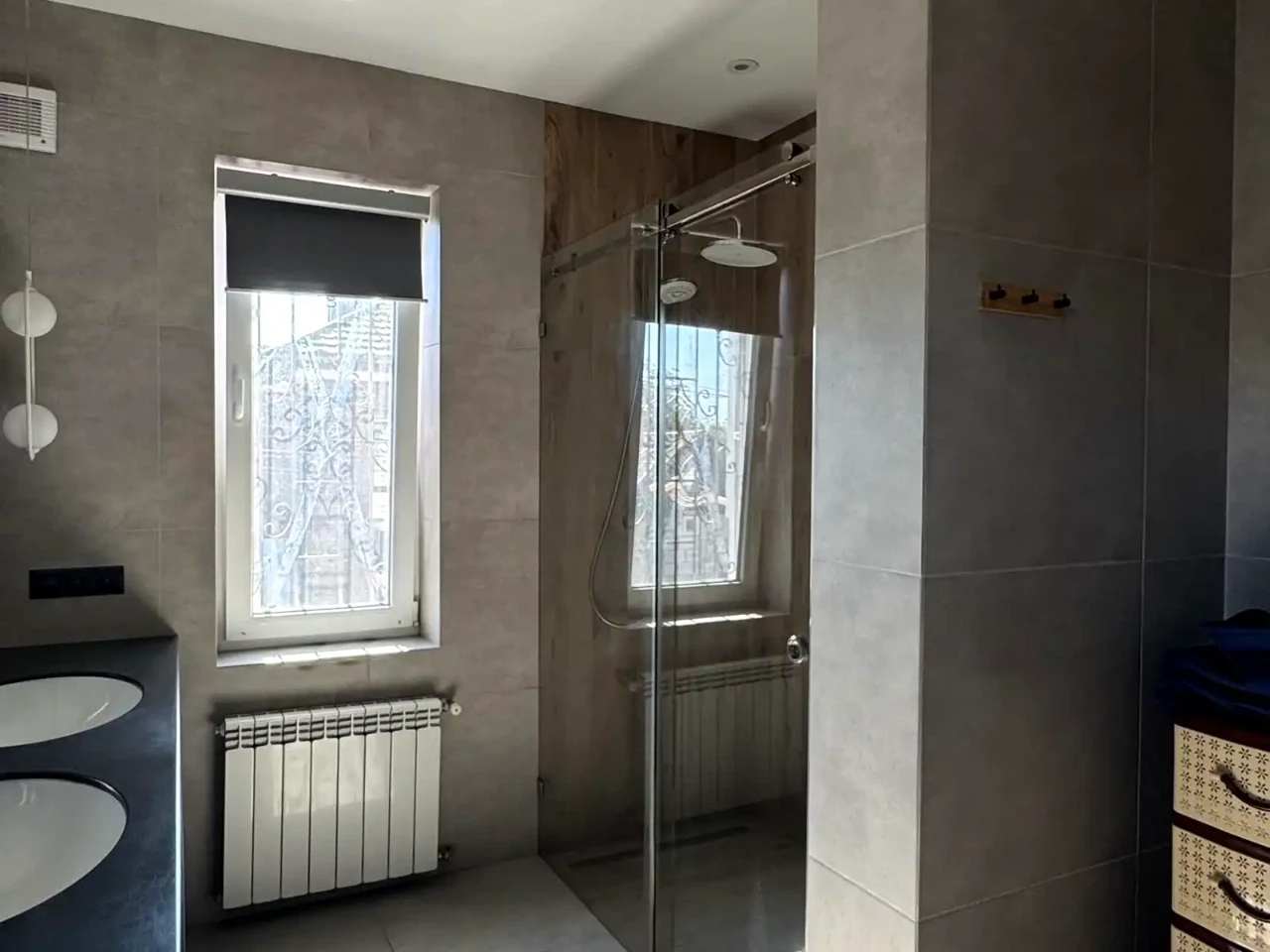 Оренда будинку 173.9 м² 6 сот.