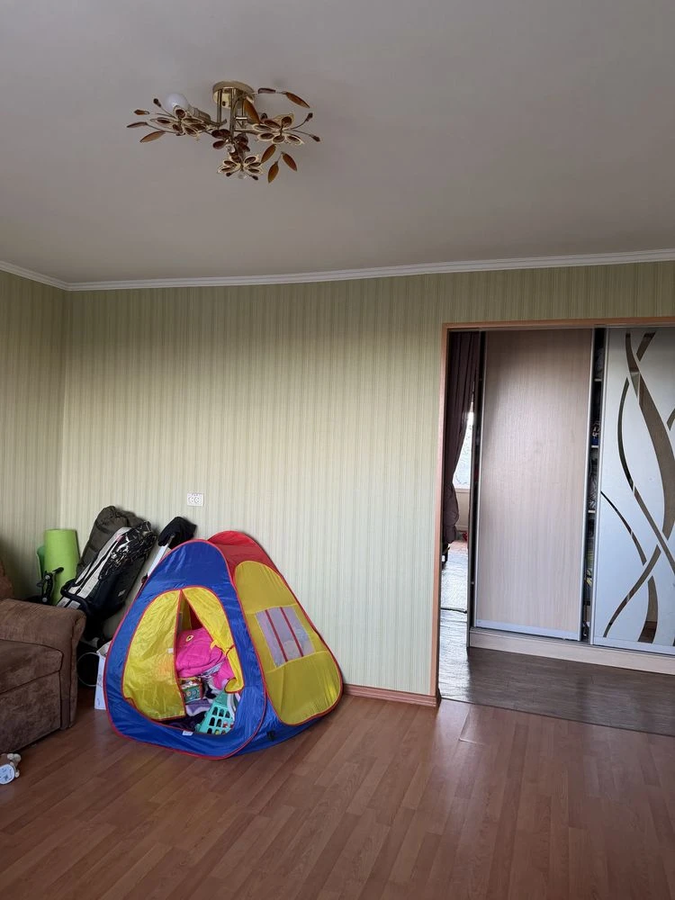 Продається квартира на Лесі Українки
