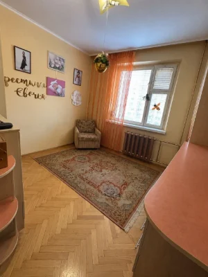 Продаж 3х кімн квартира Чернівці Проспект