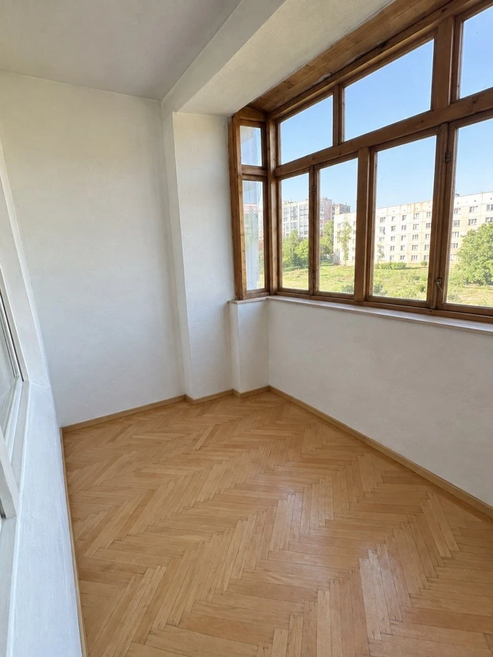 Продаж 3х кімн квартира Чернівці Проспект