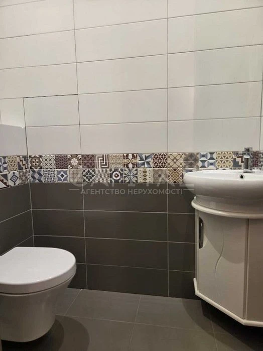 Sale / Apartment / Pecherskyi district / Lesi Ukrainky blvd., 7