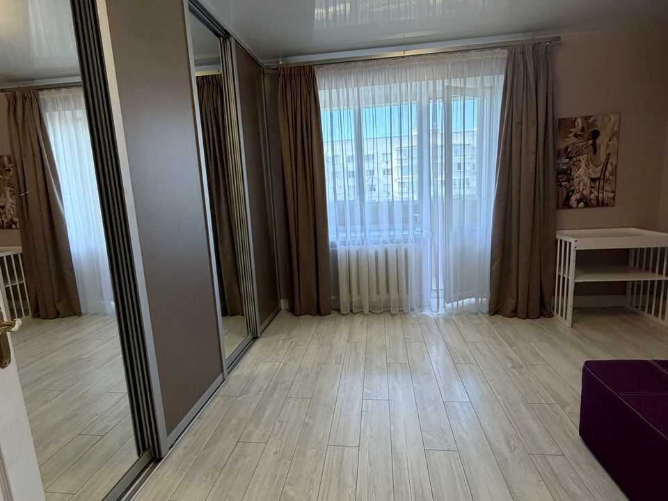 Квартира. Київ, Чоколівський бульв.