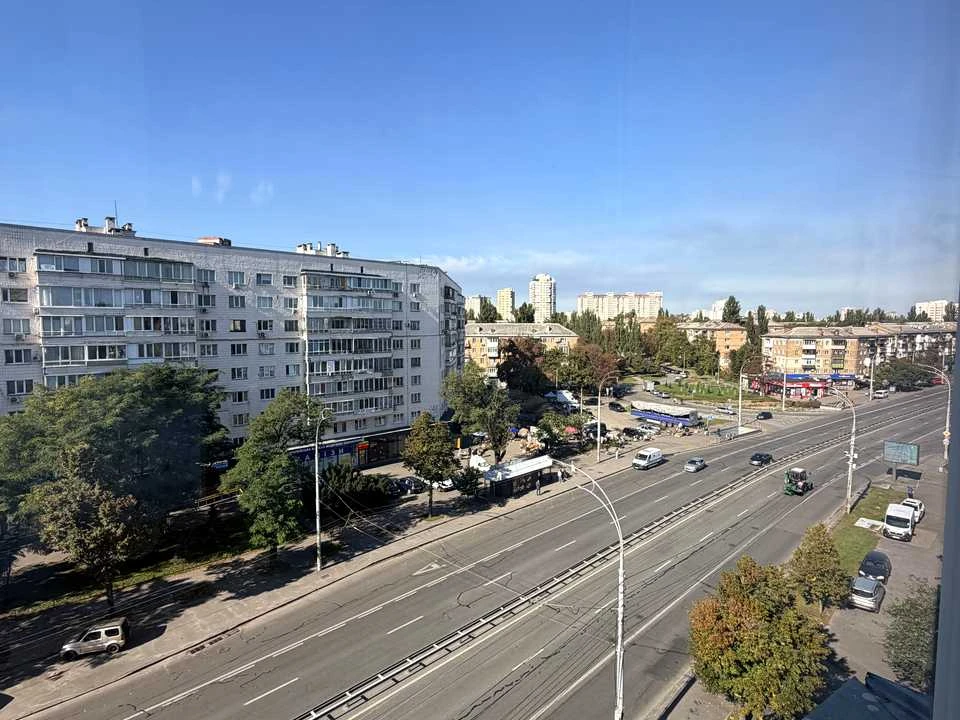 Квартира. Київ, Чоколівський бульв.