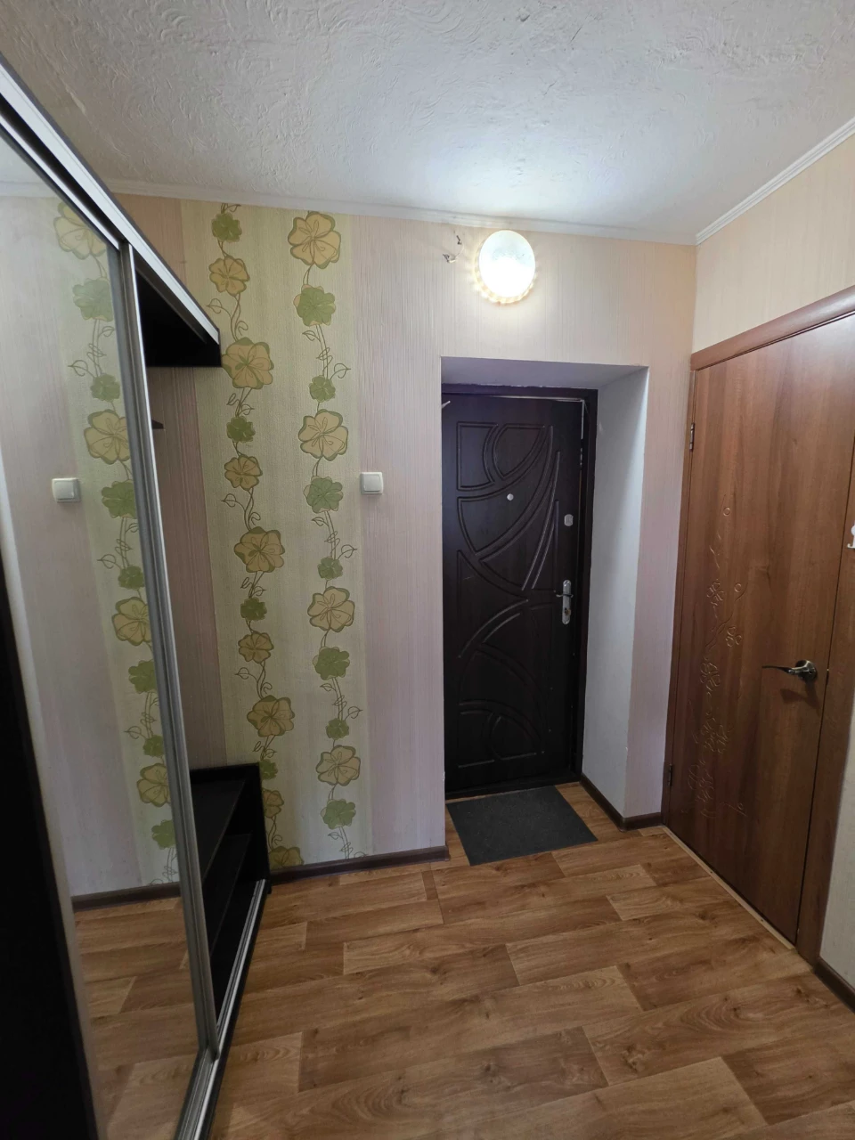 Продаж 1 к кв.,3/5,34 кв.,6 Слобідська(Комсомольська)