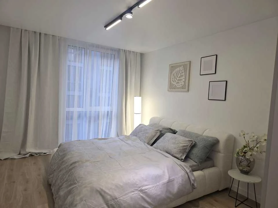 Apartment. Lviv, Lemkovska Street.