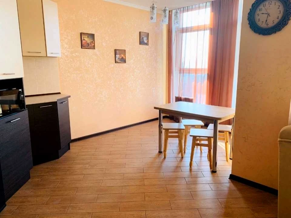 Квартира. Дніпро, Луговська вул.