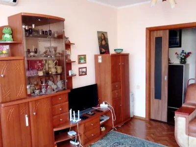 Продаж квартири 3-кімн. 62.28 м² 5/9 пов.