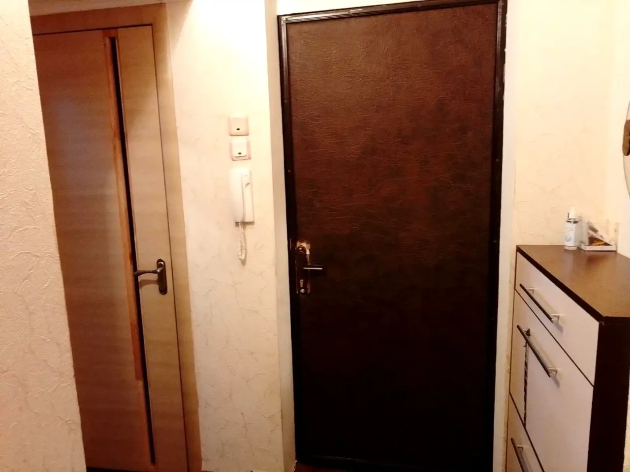 Продаж квартири 3-кімн. 62.28 м² 5/9 пов.