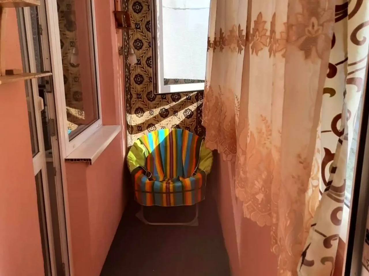 Продаж квартири 3-кімн. 62.28 м² 5/9 пов.