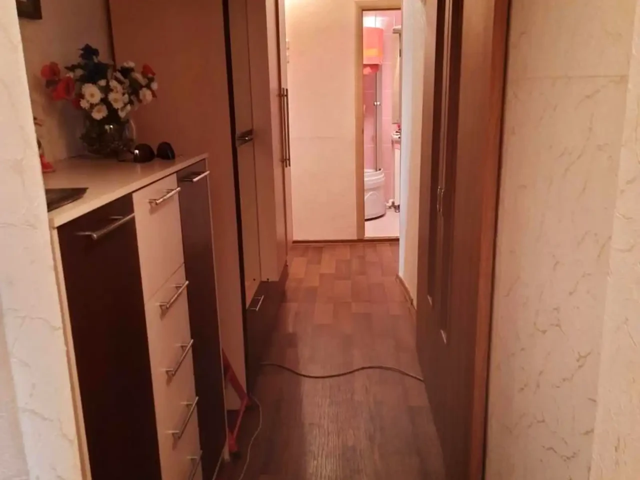 Продаж квартири 3-кімн. 62.28 м² 5/9 пов.