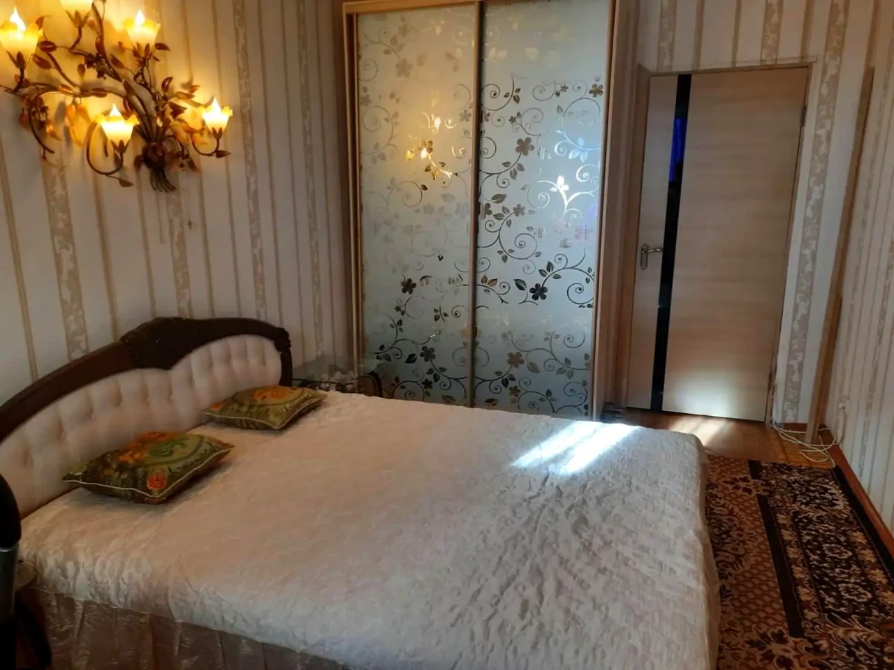 Продаж квартири 3-кімн. 62.28 м² 5/9 пов.