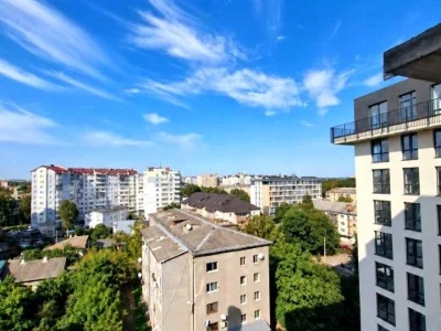 Квартира. Ивано-Франковск, улица Заклинских.