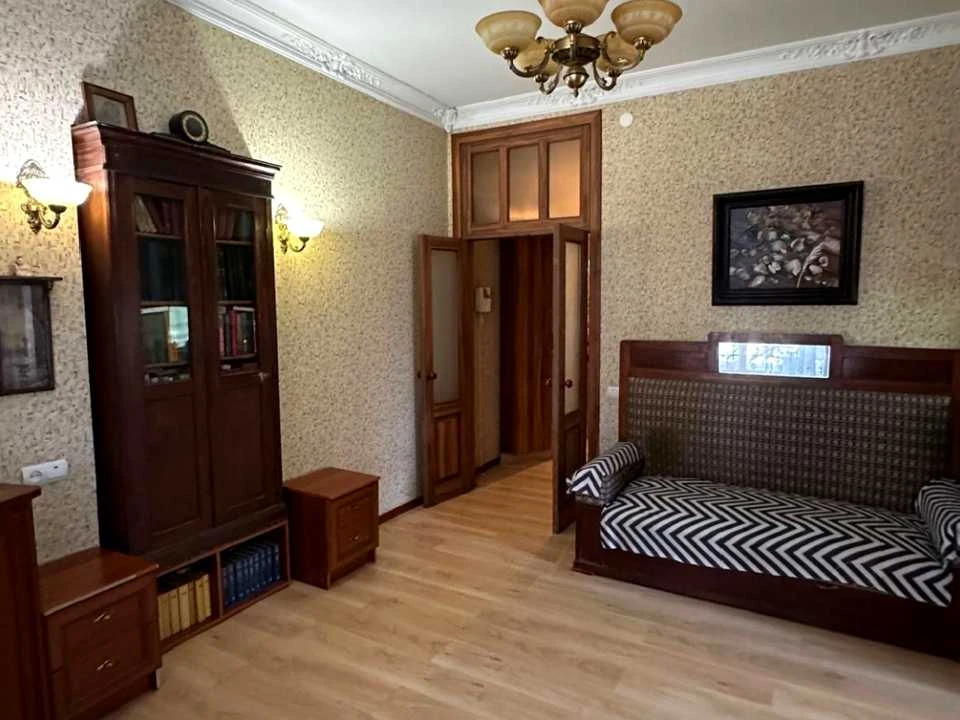 Квартира. Одеса, Новосельського вул.