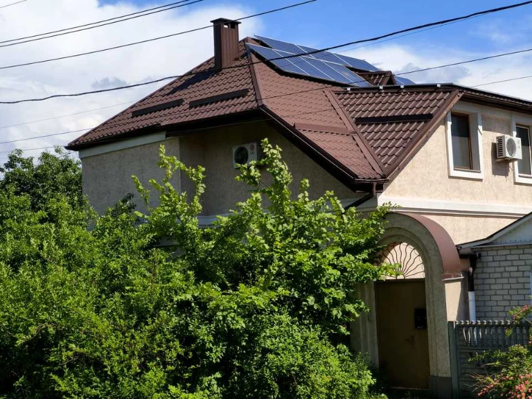 Будинок. Харків, В'ячеслава Чорновола вул.
