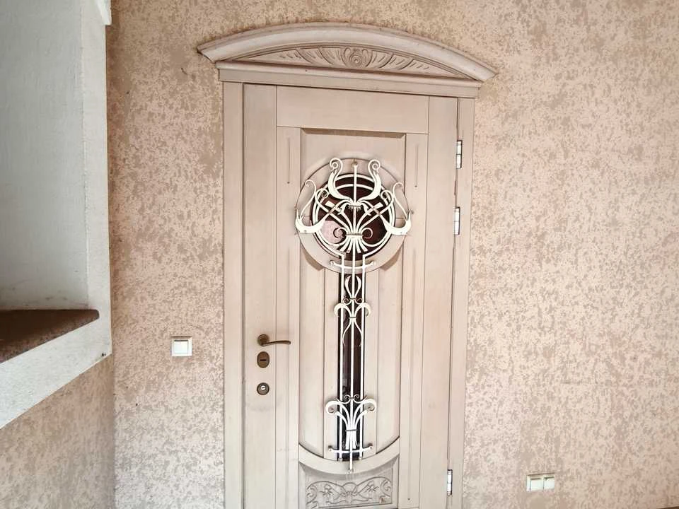 Будинок. Харків, В'ячеслава Чорновола вул.