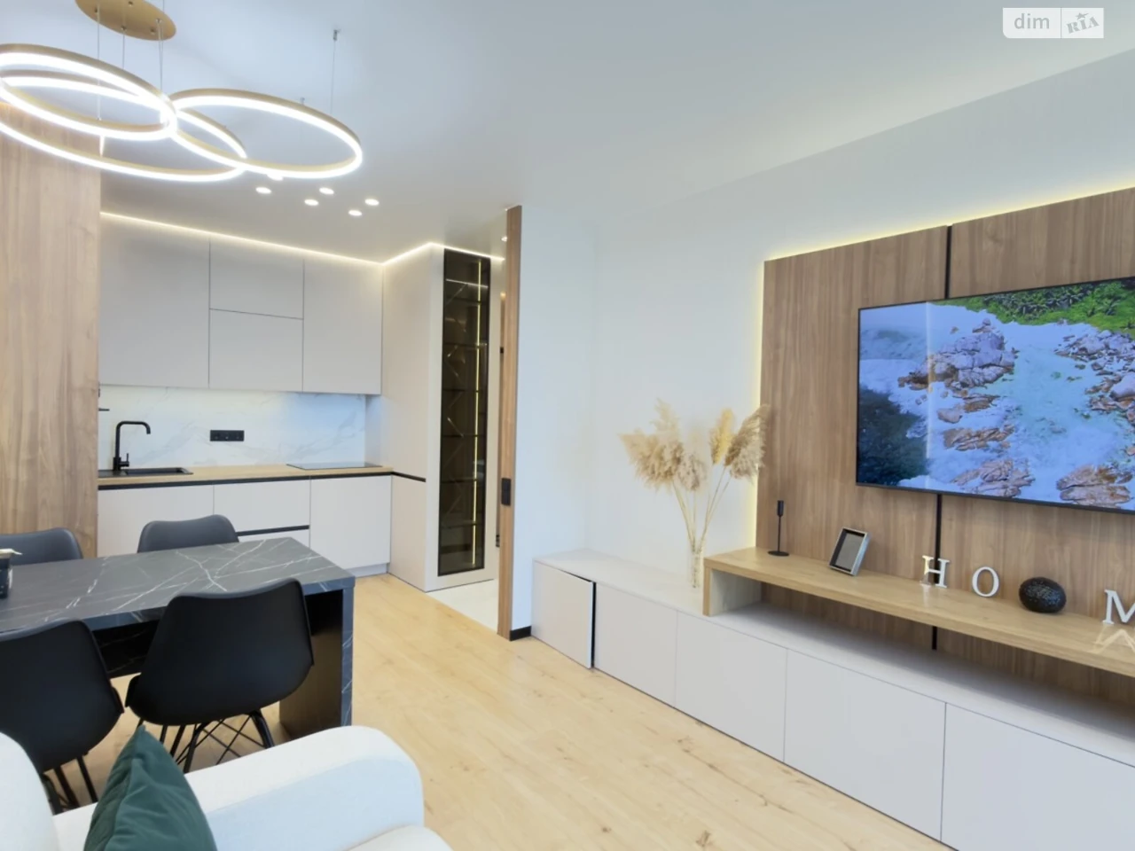 Apartment for sale in Holosiiv