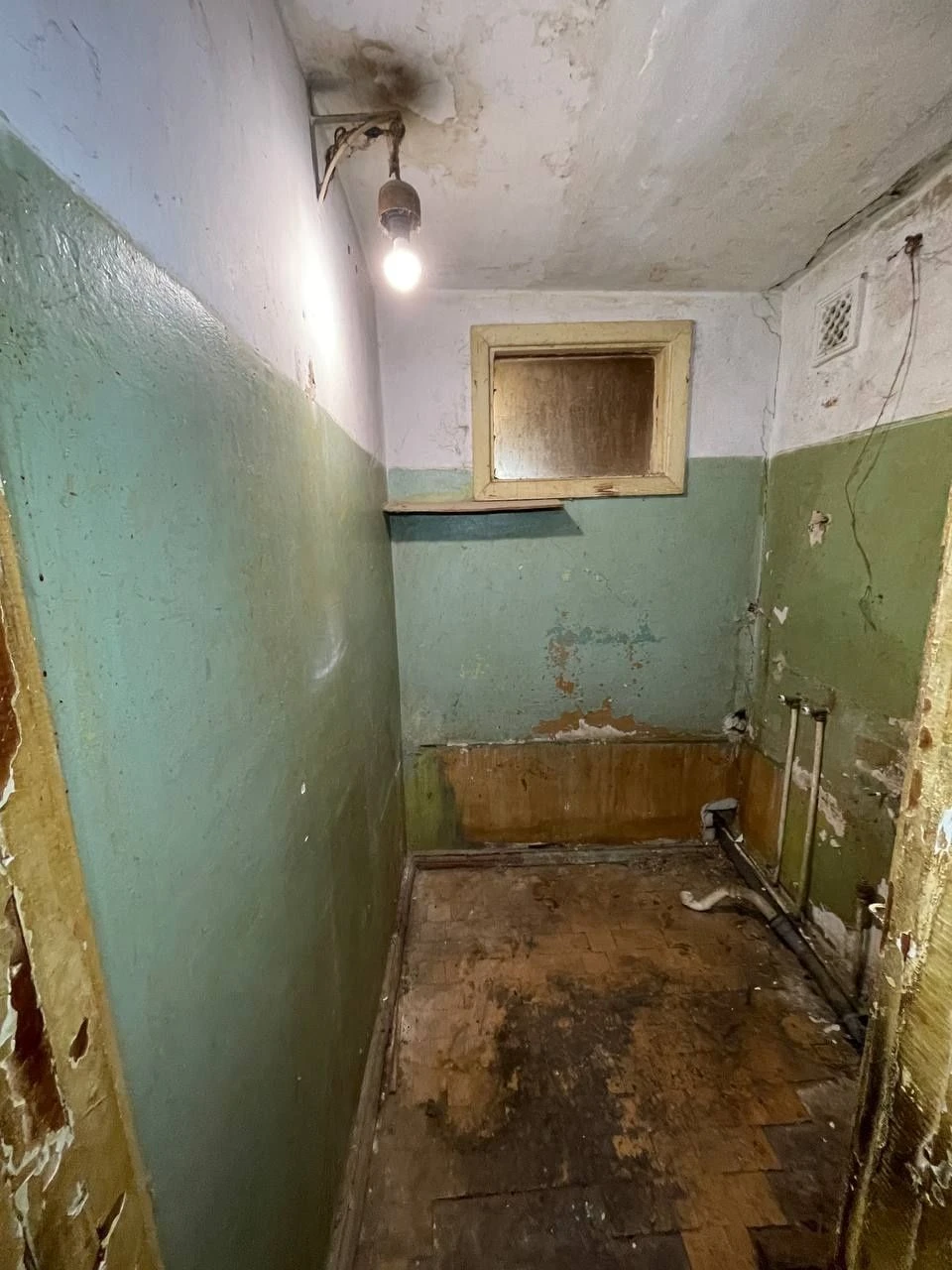 БЕЗ КОМИССИИ!  32.2 м². Продам 1к квартиру под ремонт, ул. А