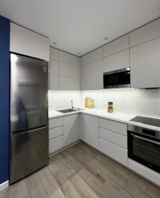 Продам  3 ком квартиру  ЖК Мира 2  ХТЗ