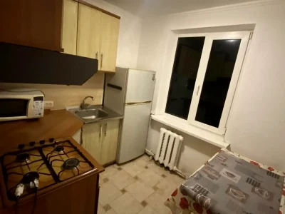 Оренда квартири 2-кімн. 47.4 м² 9/9 пов.