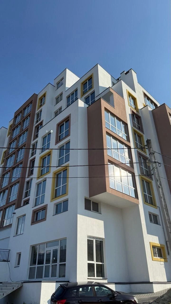 Продаж 2-к кв. 73 м Очеретяна, Карпатбуд. Здано. Шевченківсь