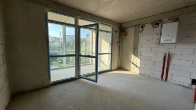 Продаж 2-к кв. 73 м Очеретяна, Карпатбуд. Здано. Шевченківсь