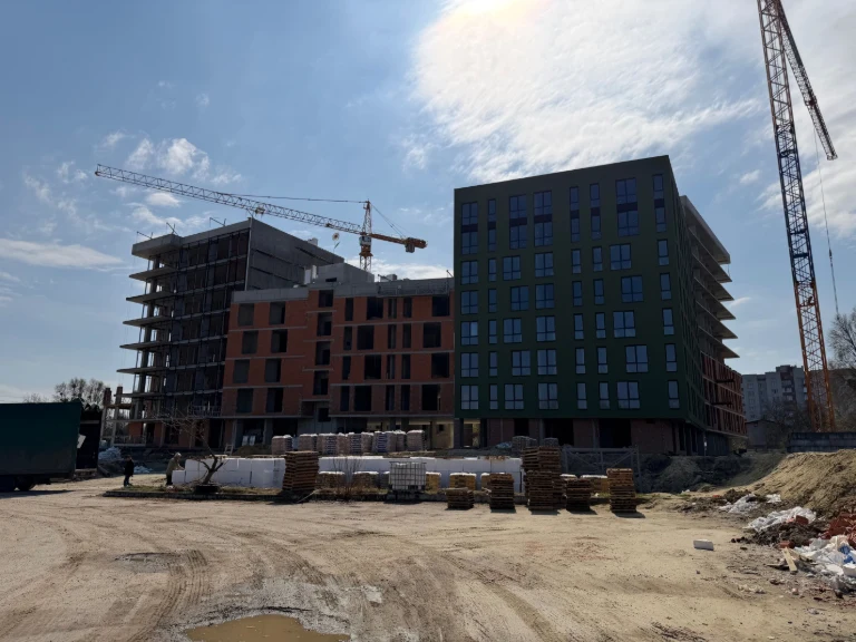 Продаж 7-кімнатної квартири ЖК Orlan Residence вул. Пластова