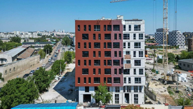 Простора 2-кімнатна квартира 72.91 м² з великою кухнею-вітал