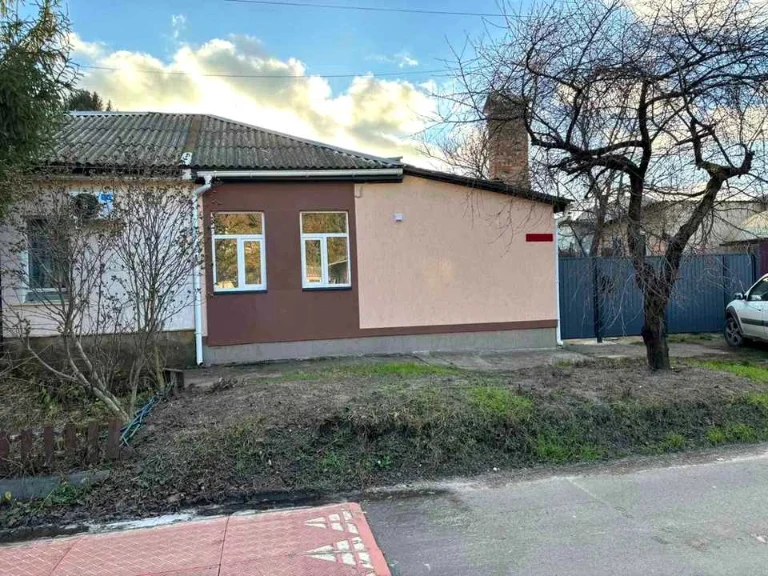 Будинок. Черкаси, Кавказька вул.