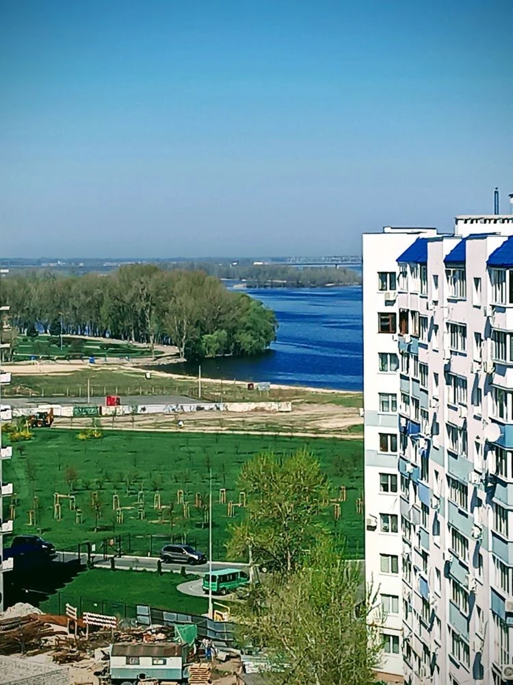 Митниця центр ЖК Парковий на Дніпрі панорамно-видова 1 комн.