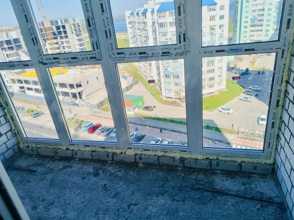 Митниця центр ЖК Парковий на Дніпрі панорамно-видова 1 комн.
