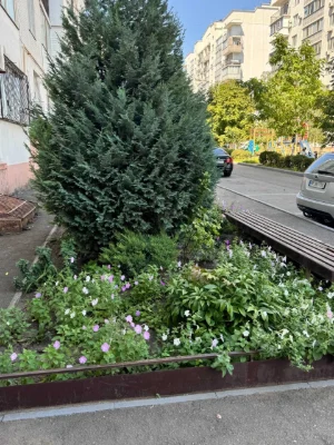 Продаж 2-кімнатної крупногабаритної квартири, цегляний будин