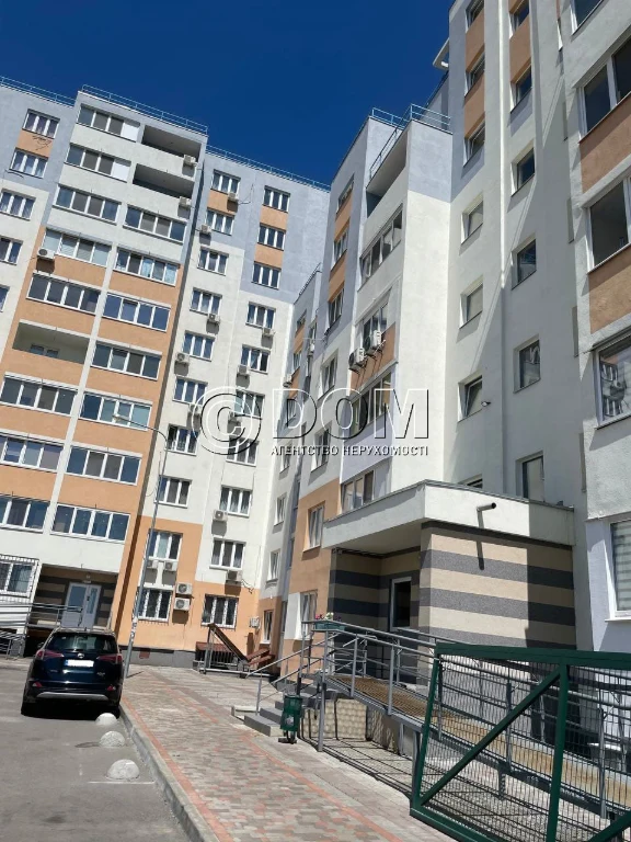 Продажа 2-комнатной квартиры 66 м², Сергея Данченко ул., 30