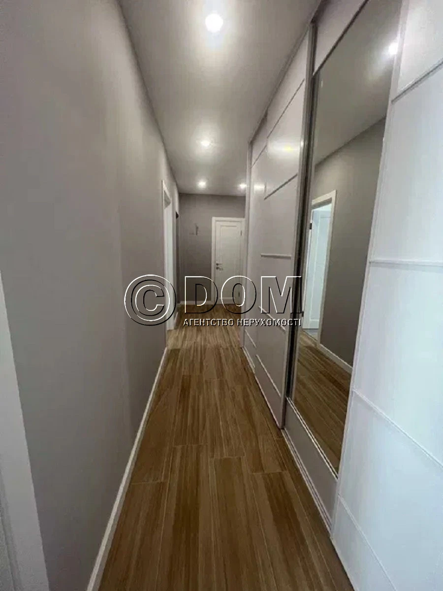 Продажа 2-комнатной квартиры 66 м², Сергея Данченко ул., 30