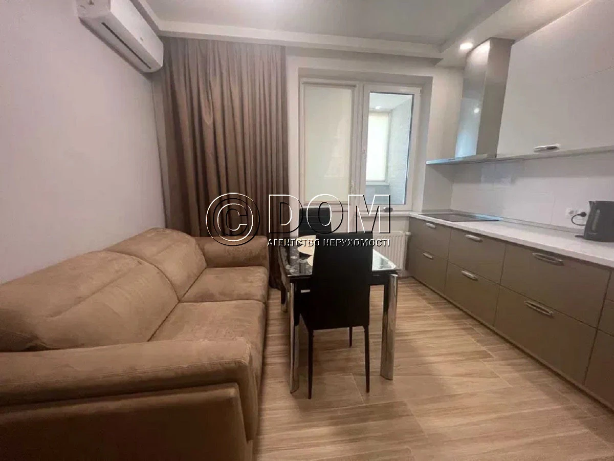 Продажа 2-комнатной квартиры 66 м², Сергея Данченко ул., 30