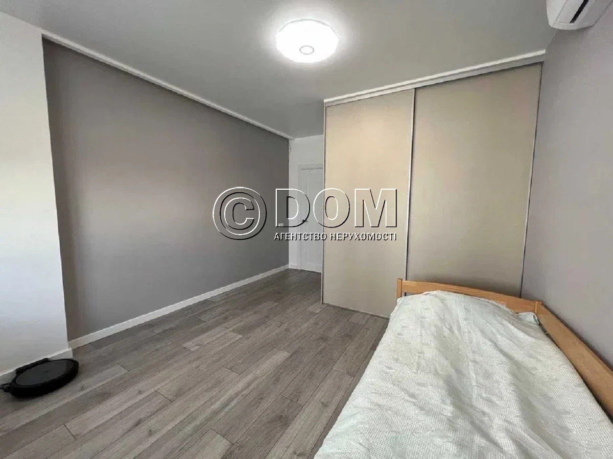Продажа 2-комнатной квартиры 66 м², Сергея Данченко ул., 30
