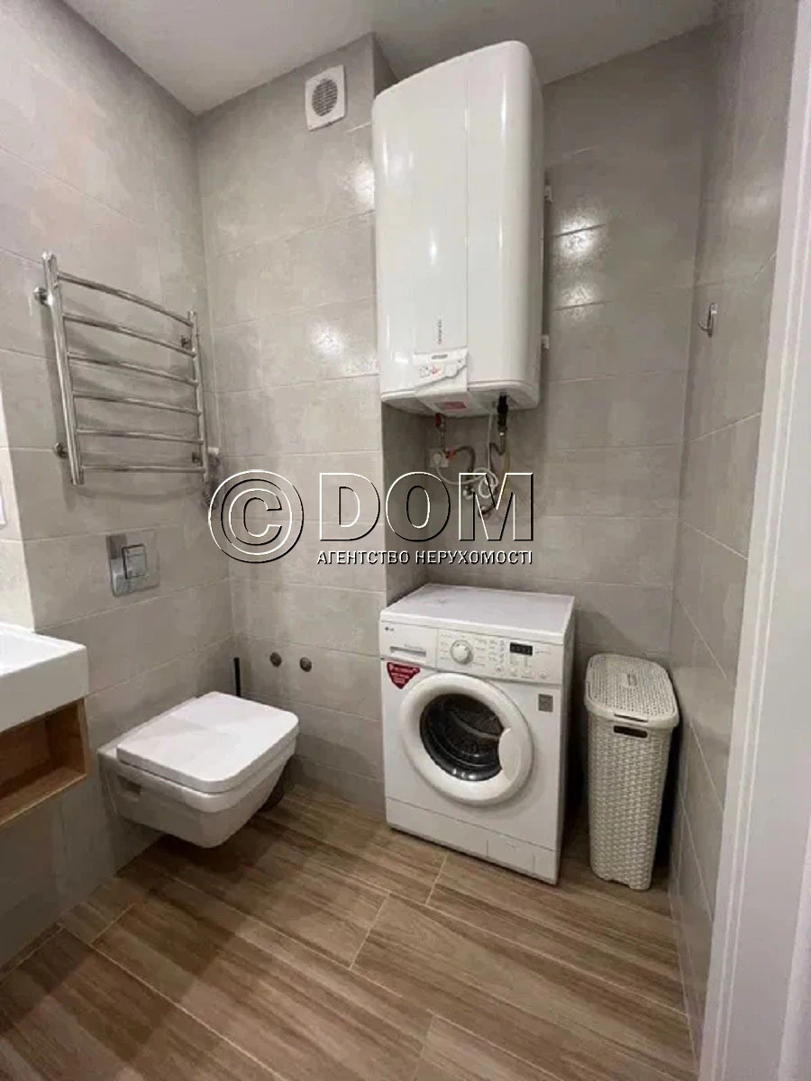 Продажа 2-комнатной квартиры 66 м², Сергея Данченко ул., 30