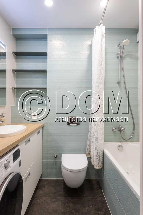 Продажа 3-комнатной квартиры 102 м², Балтийский пер., 5