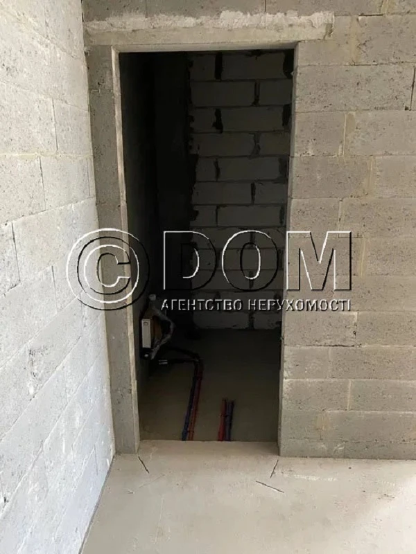 Продажа 3-комнатной квартиры 87 м², Александра Олеся ул., 4А