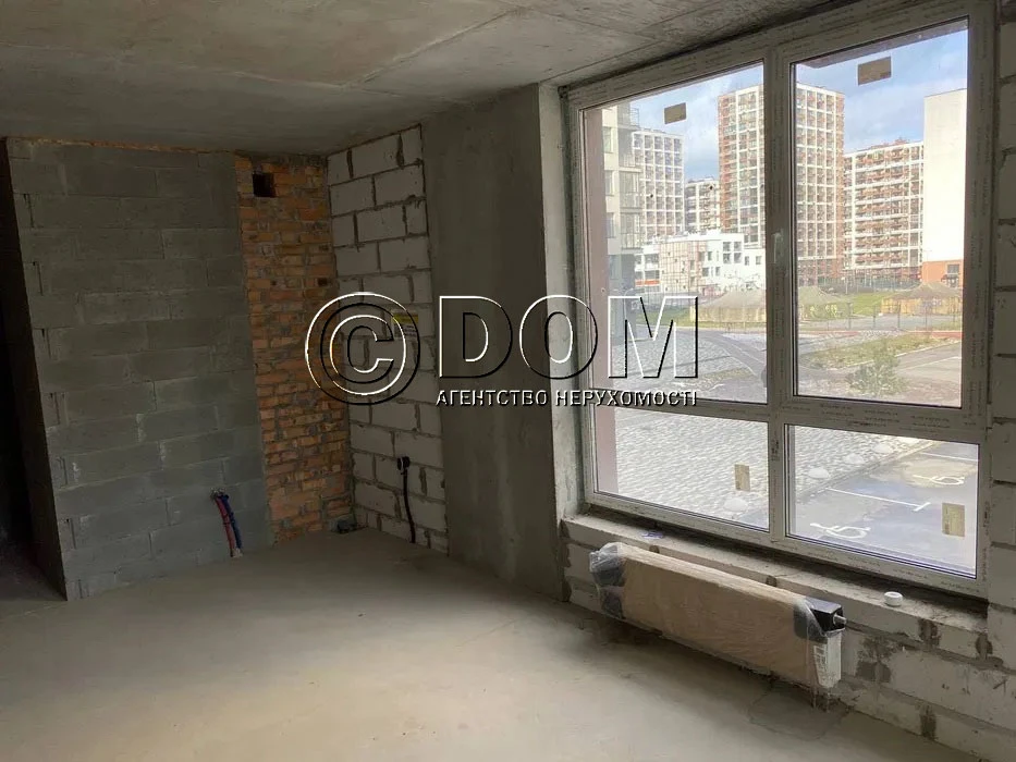 Продажа 3-комнатной квартиры 87 м², Александра Олеся ул., 4А