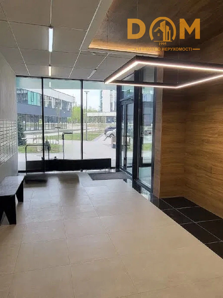 Продажа 2-комнатной квартиры 71 м², Северо-Сырецкая ул.