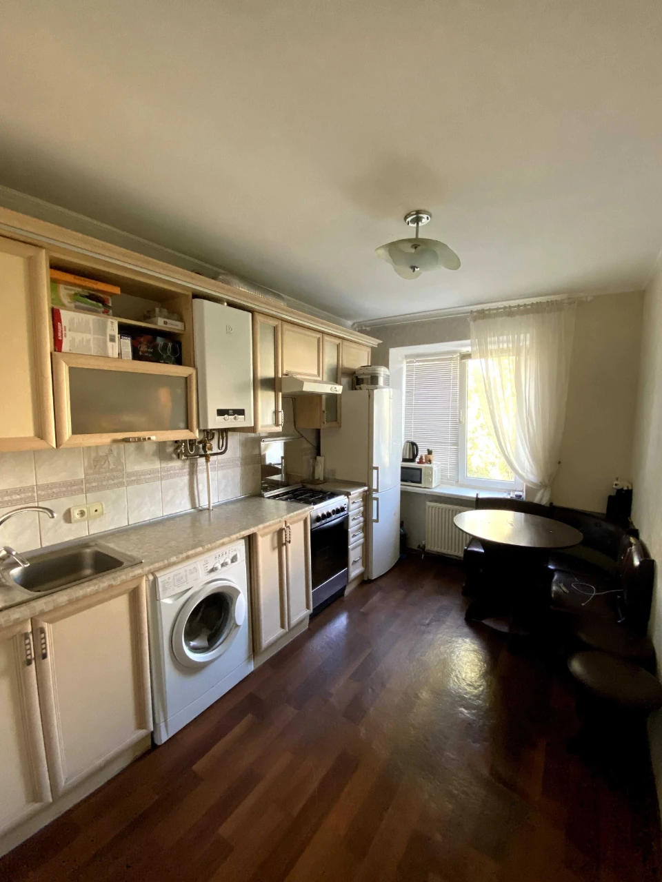 Продаж 2-кімнатної квартири, перетин Садової, сертифікат/вау