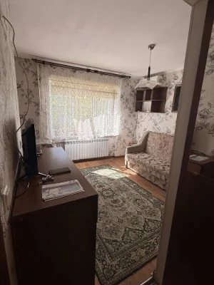 Продаж затишної 1 -кім. квартири на Лісовому масиві!
